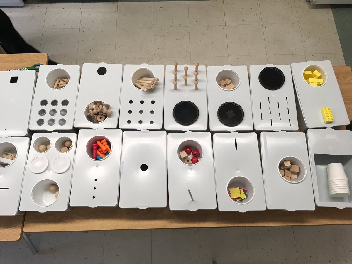 MissLFreedman's tweet image. Nothing is better then when the package you have been patiently waiting for finally arrives! 📦 These pre-made task boxes are going to be such an amazing addition to our curriculum resources! Thanks to @McCr_MS awesome P for making this happen! #happyteacher #taskboxes #ddasd1