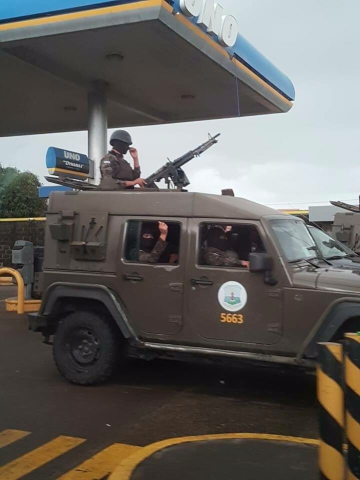 danielriverahnd's tweet photo. @manuelzr @SalvadorAlianza Bienvenidos a Hondujistan, le recomendamos visitar la capital de Tegucikabul, y San Pedro Sujistan! Estamos en guerra pero no se con quien... #HondurasAvanza #FueraJOH #NoALaDictadura https://t.co/xQdGoPXoZX