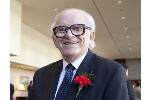 Hockey journalist Red Fisher has passed away at age 91. https://t.co/pOgvz1RyXe