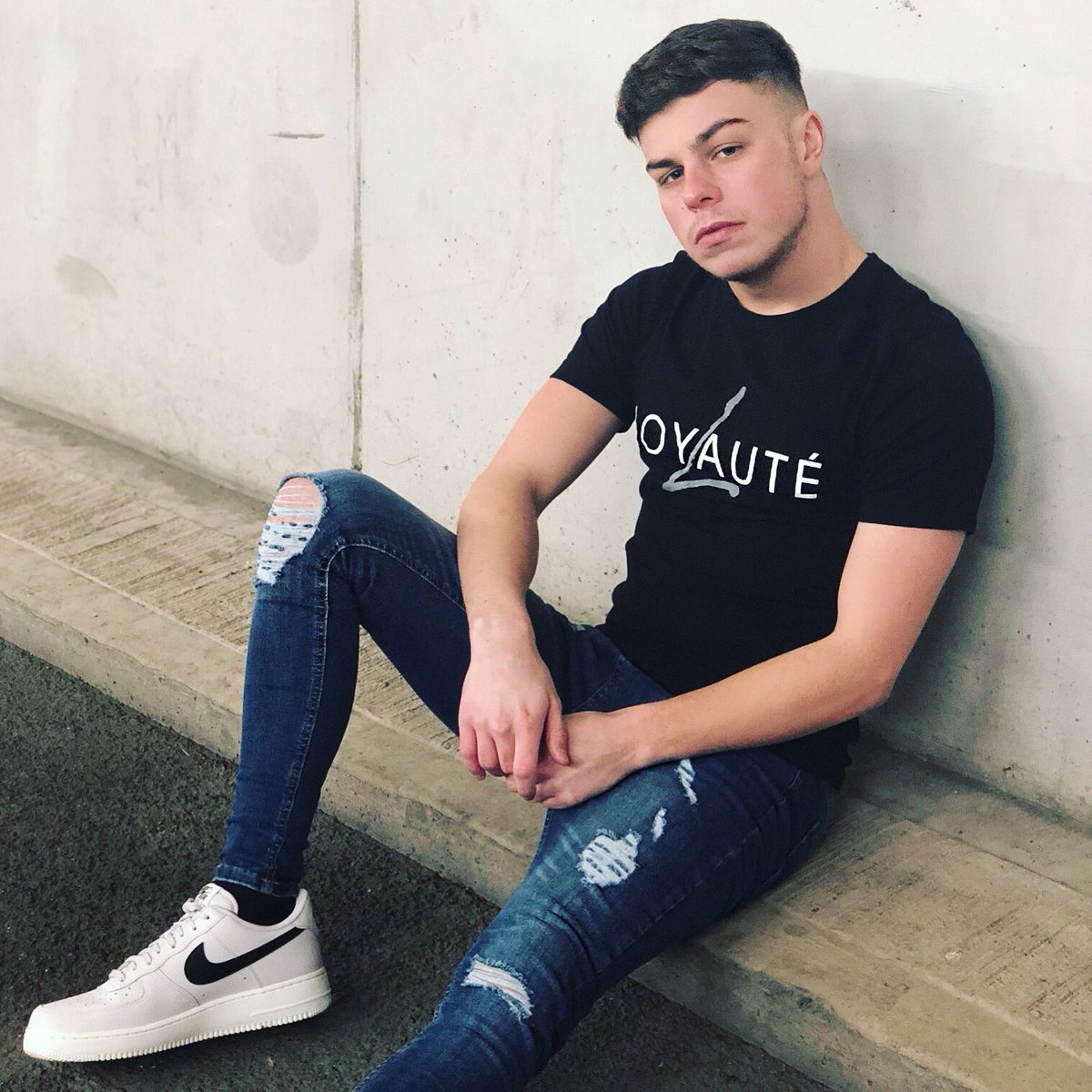 LaLoyaute_'s tweet photo. Use Code: 20OFF for 20% off your entire order! Ends Sunday 12PM 🔥

https://t.co/8sBGv2o7Dx 

#LaLoyauté #Fashion https://t.co/p5p1ToyxVz