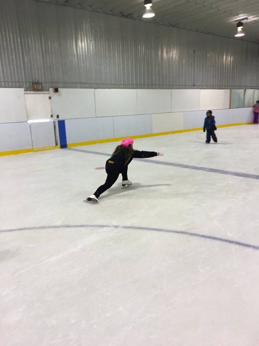 An awesome afternoon at the rink!