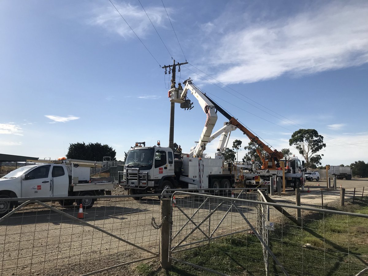 ngelectrical's tweet photo. Commissioning milestone for Hardwicks microgrid! #1.5MW Solar #2MW battery @beon_ES @PowercorAust https://t.co/UrjMYr4xzf