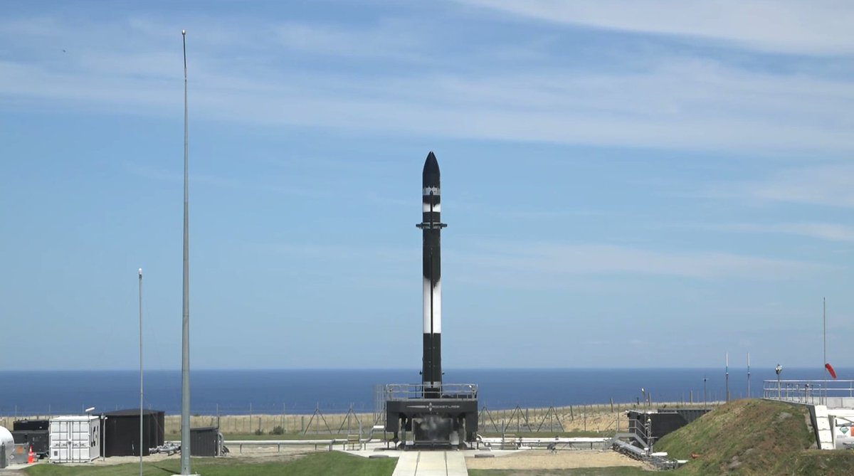 RocketLab's tweet image. @ulalaunch, we hear you&apos;re at 80% LOX filled for stage 1? Race you. #StillTesting #Electron #AtlasV #SBIRS