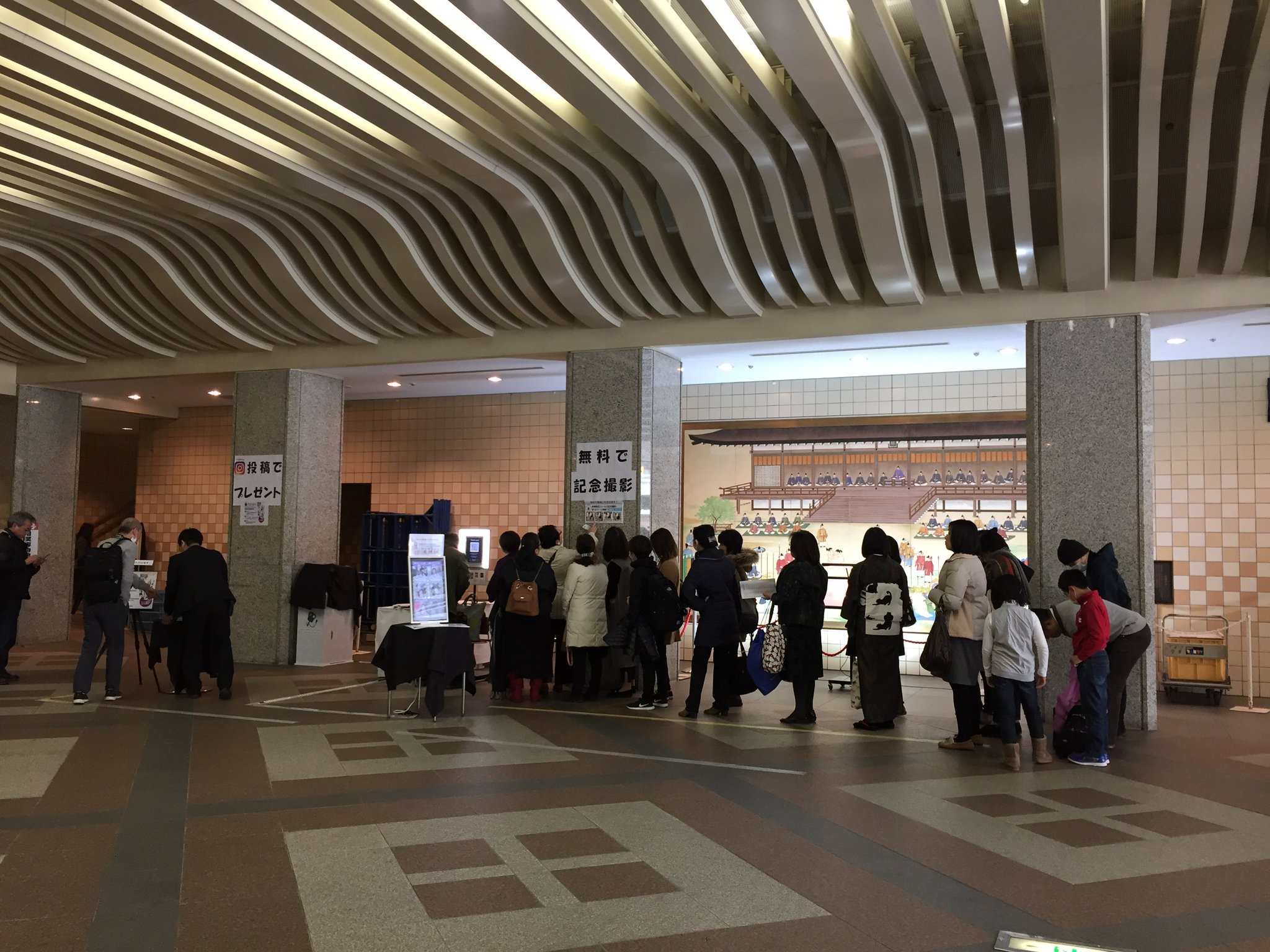 DT8mCU3VQAIrLmB.jpg:large