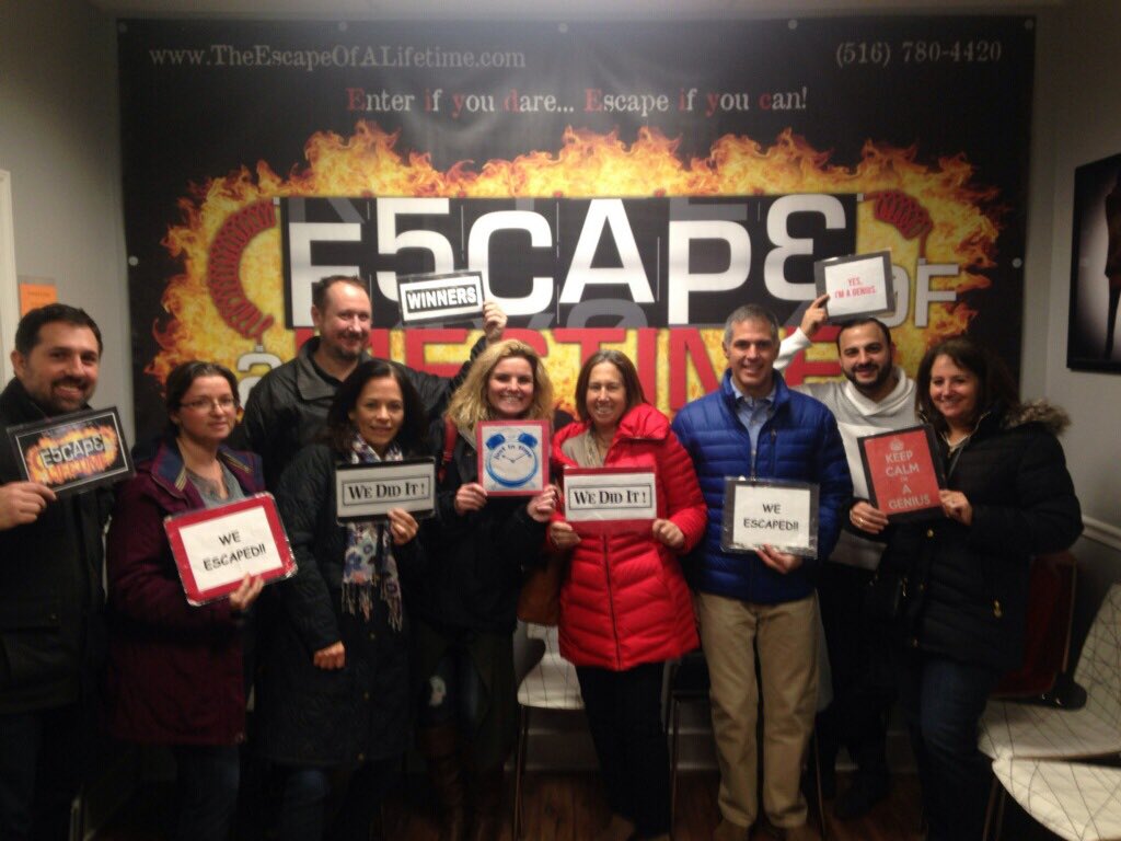 MrCardi11o's tweet photo. Math Department vs. The Escape Room. Guess who won?!?#professionaldevelopment
#FPMKnights
#WeEscaped https://t.co/YmKNmygIzL