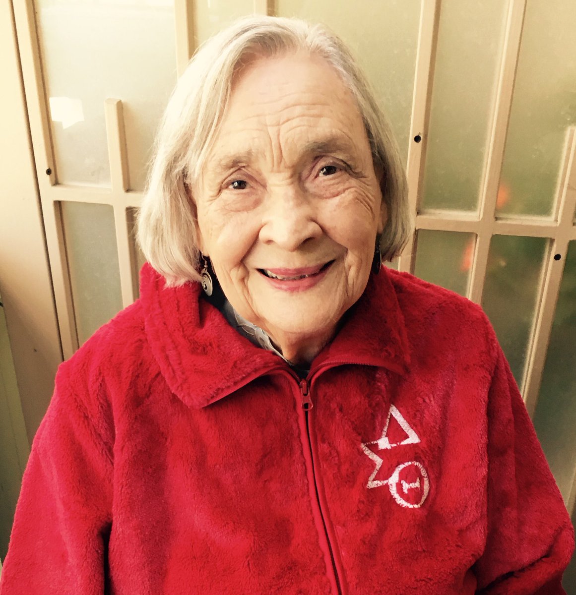 BenJealous's tweet photo. My grandma is a 101 year old Maryland AFSCME pensioner. 

As a state social worker she served our state with vision, persistence and courage for decades. 

Her pension helped put me through college. 

As governor, I will pay it forward by protecting civil servants’ pensions. https://t.co/HxkeZel48O