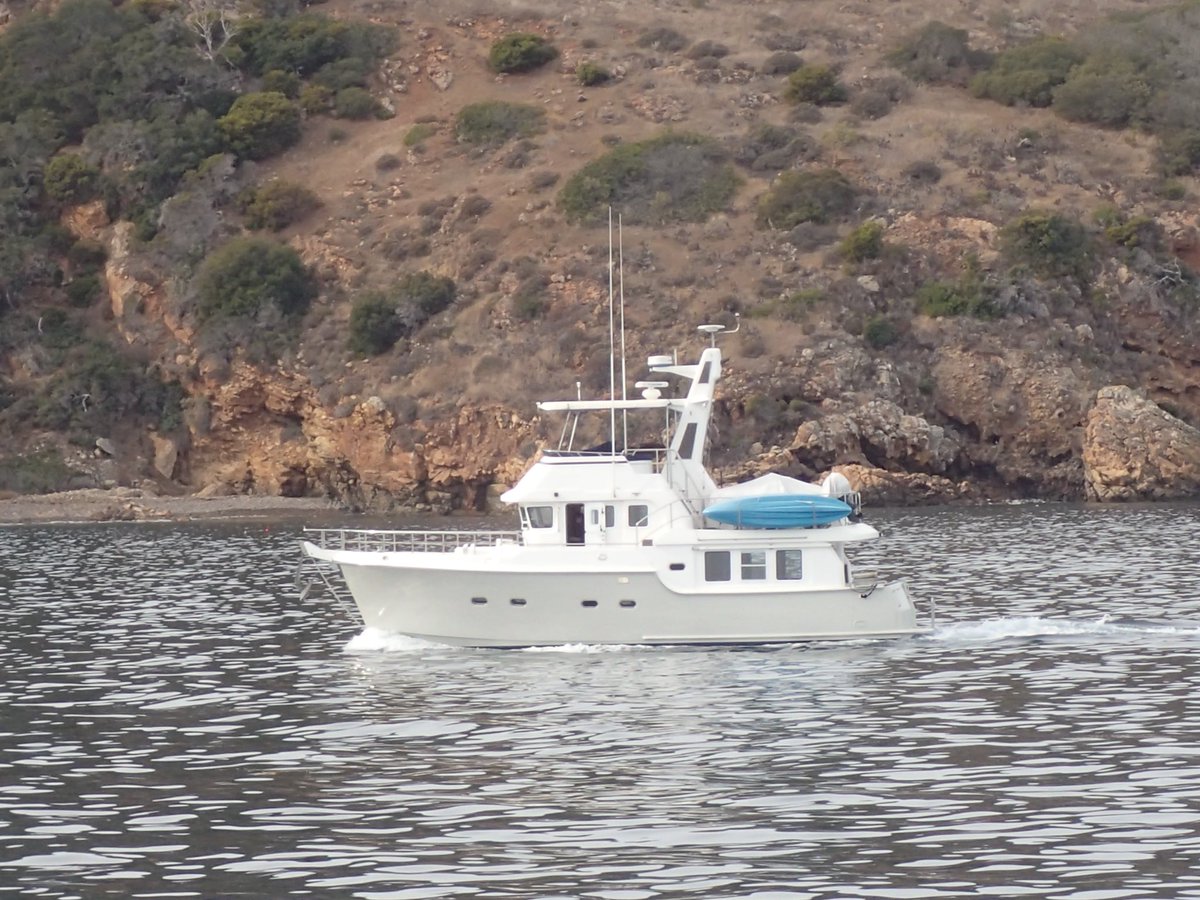 JMYS_Trawlers's tweet photo. Nordhavn 47 off Santa Cruz Island in So. Cal.  Getting ready to drop the hook for an evening away from civilization.
#trawler, #nordhavn, #cruising, #anchorout, #JMYS, #getaway, #nordhavn47 https://t.co/ysd8uGGSZc