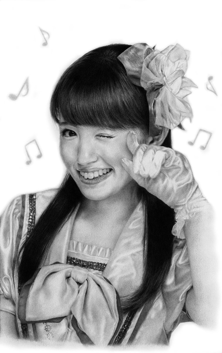 Kenzo アトリエ 悠 絵が得意な逢田さんが 鉛筆で自画像描いてる映像を拝見したので 負けじと鉛筆画 肖像画 リアル表現 描いてみましたよ 美人すぎてどの写真も描きたい 選ぶの悩みました 逢田梨香子 桜内梨子 Aqours Lovelive Sunshine