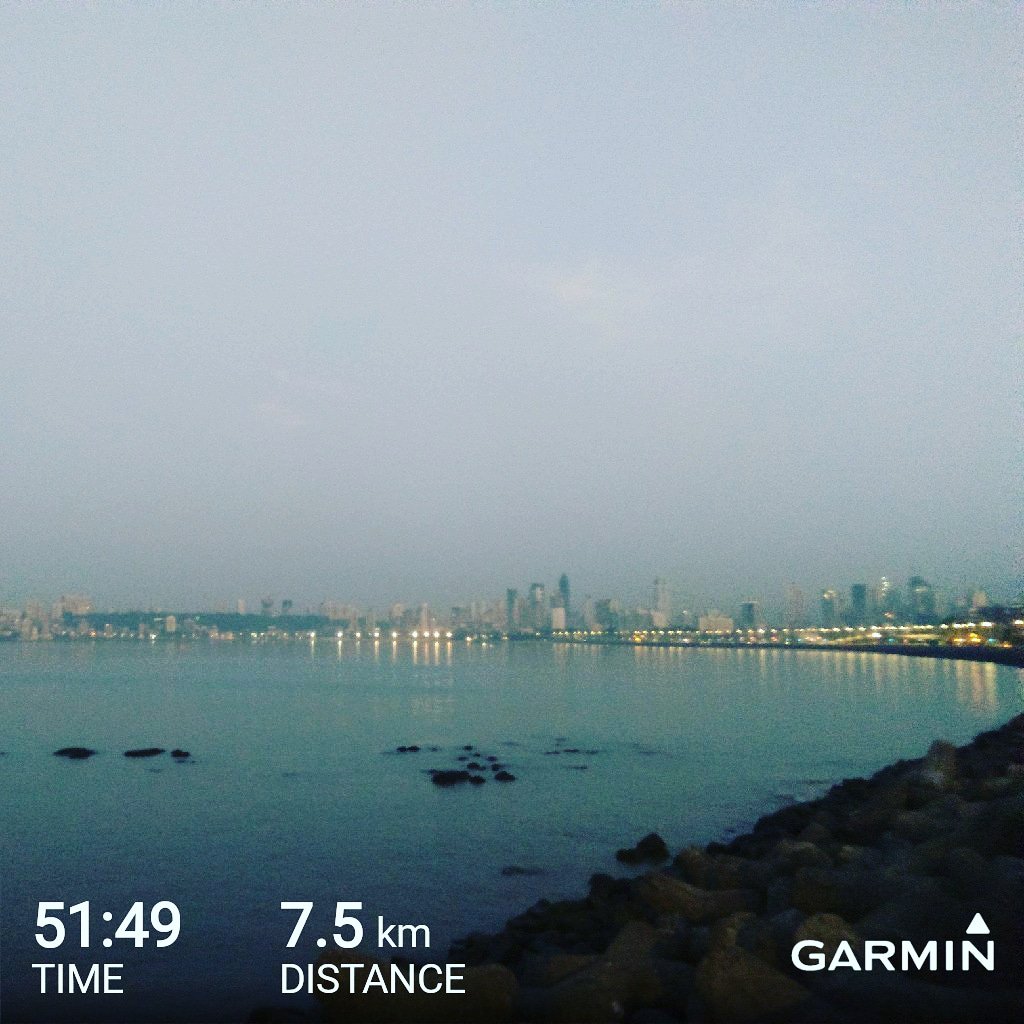 jubygeo's tweet image. Acclimatization in Marine Drive...
#racepreparation #runninginMumbai #TMM #tatamumbaimarathon2018 #traveldiaries #Garmin #BeatYesterday