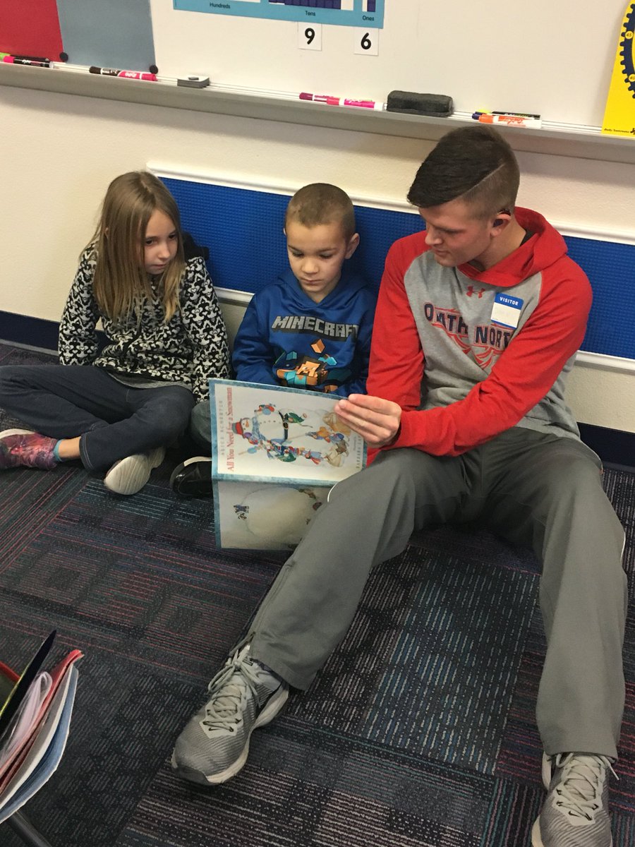 wirebr's tweet image. Thank you Olathe North for spending some time in first grade today. They loved it! #chanutestars