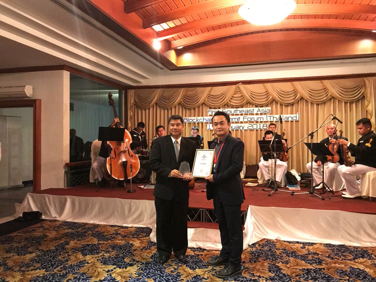 Waltonchain's tweet photo. We are proud to announce that Waltonchain won the Outstanding Blockchain Company award at the 1st Summit Forum of Blockchain in Southeast Asia and has truly become the blockchain leader in the region. https://t.co/h99ZilVa8k https://t.co/N7NBVoRSmV