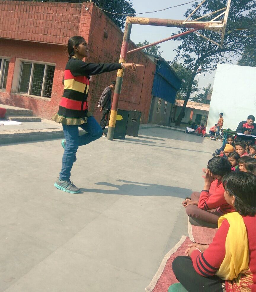dpowcdynr's tweet photo. @wcdhry @Kavitajainbjp @MinistryWCD @BBBPHaryana 
Celebration Painting, Dancing &amp; Singing competition on the occasion on National Girl Child Day in CCI, Balkunj Chhachhrauli on 18.01.2018. https://t.co/kcxGasJlvi