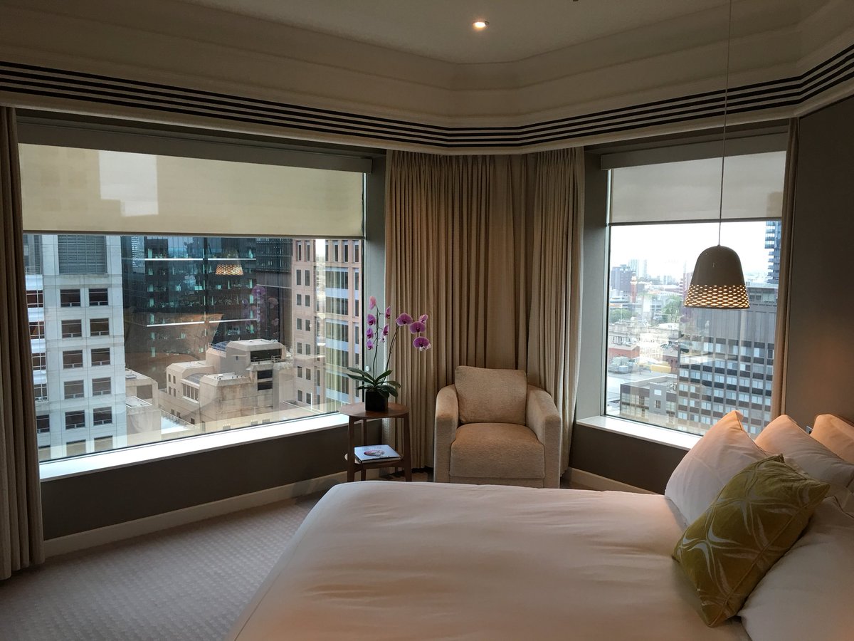 WorryTraveller's tweet photo. When we stayed  @GrandHyattMelbo #PremierSuite. A combination of 3 standard rooms (or 5, I’ve forgotten.) It sure is a massive suite. #worrywarttraveller #hotel #hyatt #travel #tour #accommodations #suite #travelnotes #melbourne #Australia https://t.co/fKAaW4Lv7y