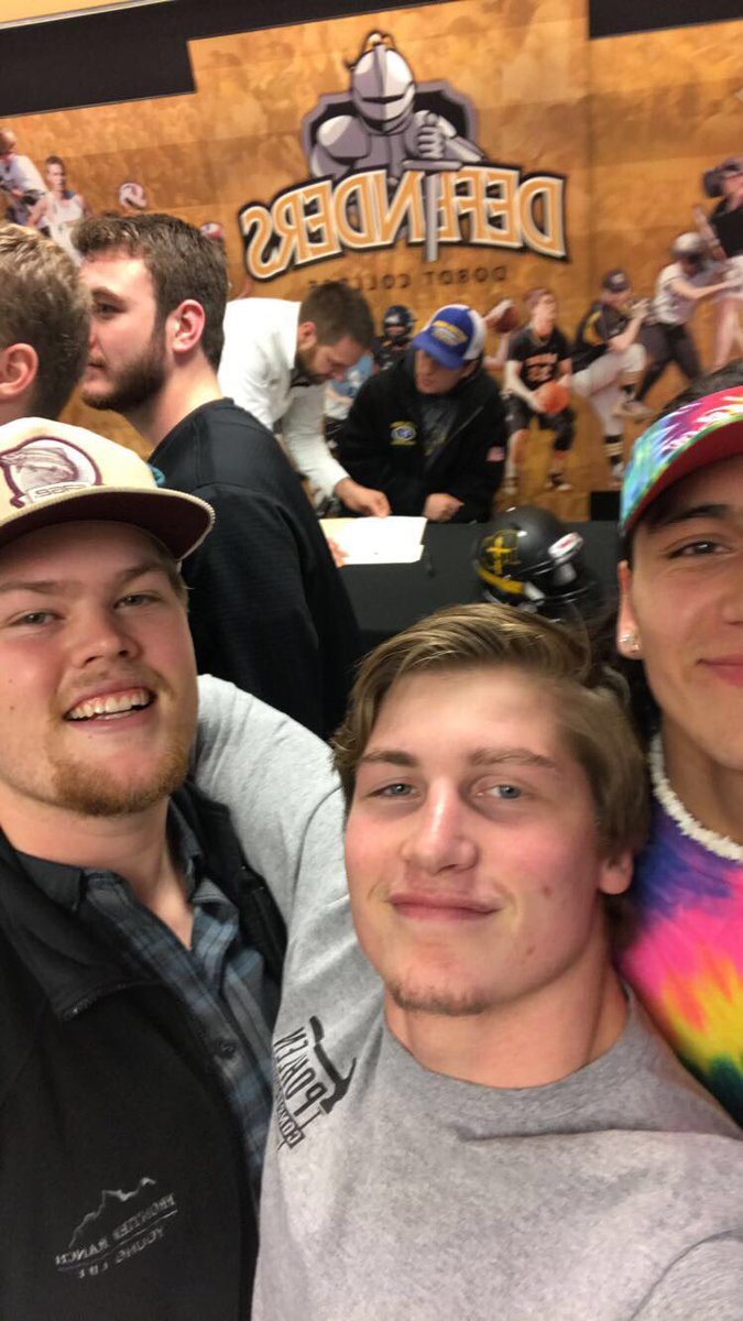 JWebles's tweet photo. We're happy to welcome @TMReynolds_ to the Defender family! ⚔️ @DordtFB #BIGlococomp https://t.co/iBoGNutZmF