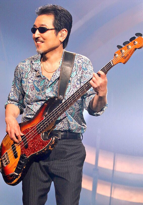 桜井賢の素顔や性格は優しい かっこいいサングラスもまとめ The Alfee Arty アーティ 音楽 アーティストまとめサイト