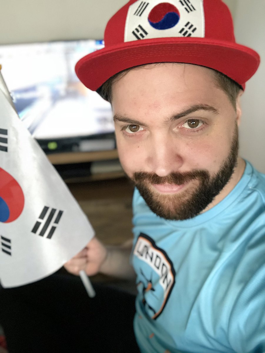 proxywolf's tweet photo. Mfw London outdoes Seoul and beats Dallas 3-1. Korea is now 10-0 in matches and 33-5 in games. #bleedlightblue ?
한국팀 언제까지 연승해?? 해외 팬들 너무 답답하겠다. 이젠 한국팀 경기 스코어 10-0, 맵스코어 33-5. 내일 안봐도 뉴욕도 4:0로 이기겠지? https://t.co/X1nWKJyCYR