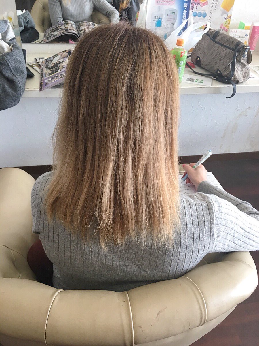 MoonLotus61's tweet photo. 最近カラーの投稿ばかりなので
久々にエクステの投稿を🤭笑
美容室だからこそできる
地毛とエクステの馴染み具合🤩💓
どんな方でもエクステ
馴染ませます☺️👍🏼
#松山 #美容室 #moonlotus
#エクステ #シールエクステ
#締め直し無料 #場所移動無料 https://t.co/vzRyZ7sqA7
