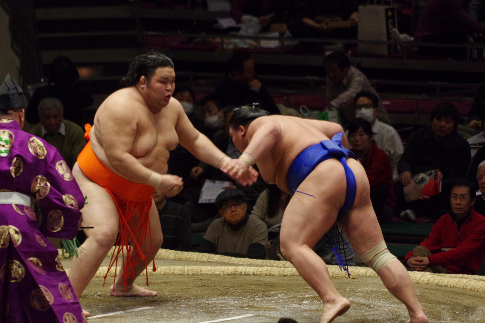 DT9w2rAV4AAoMAw.jpg:large