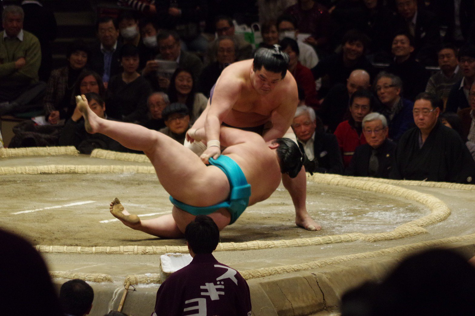 DT9w_miV4AA0zT2.jpg:large