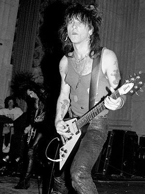 Happy 52nd Birthday To Tracii Guns. LA Guns, Guns N\ Roses, Gilby Clarke and More. 
