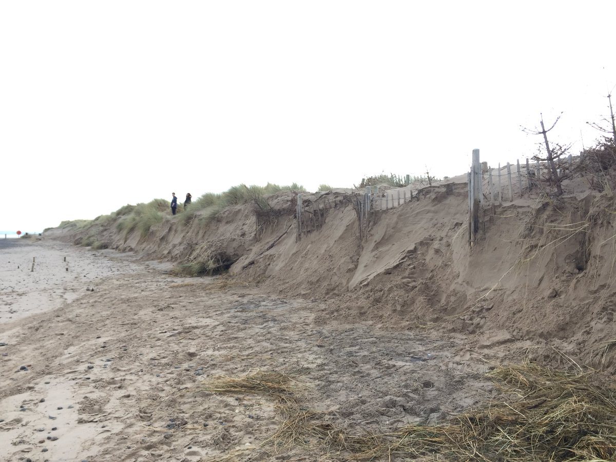 ExCALLimited1's tweet photo. #StormEleanor has taken its toll on #Talacre beach last week! Take care when visiting as there are cliff faces, drop off's and unstable foredunes https://t.co/qEfCI2iKhP