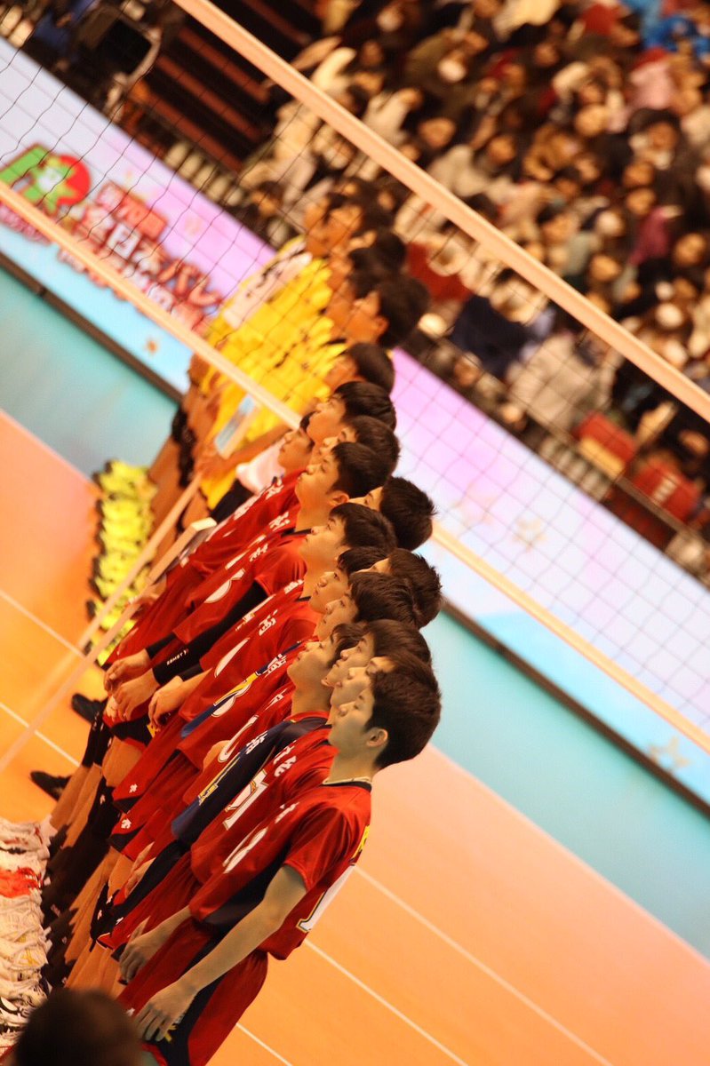 BYuma0523's tweet photo. 洛南高校バレーボール部を引退しました。
最後に春高準優勝という素晴らしい経験をさせてもらいました。
本当に沢山の人に感謝でいっぱいです！
次は早稲田大学でまた1から頑張ります。
応援ありがとうございました。これからも洛南高校の応援よろしくお願いします。

本当に楽しかった。洛南大好きや https://t.co/6OYf8ejJNf