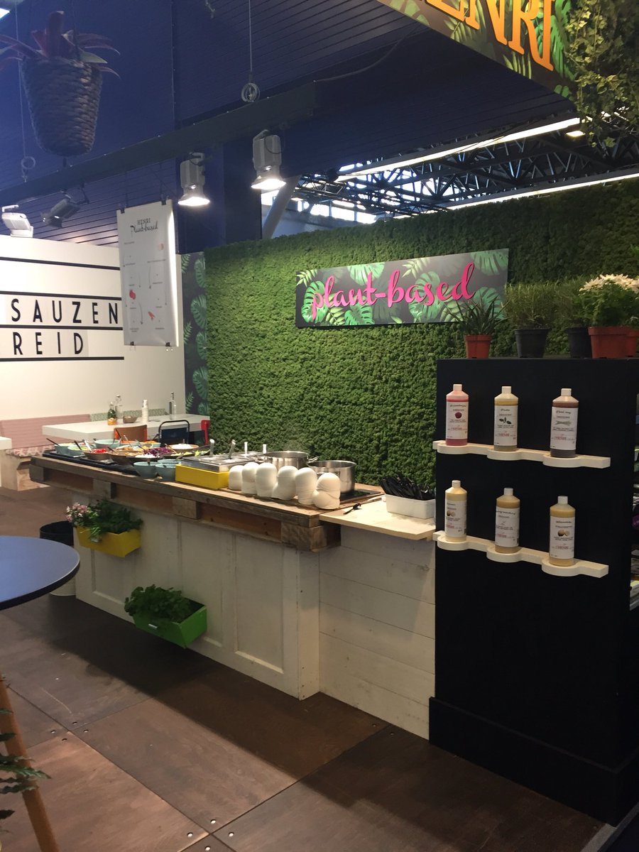 Welkom. Bij <a href="/HenriBV/">Henri - Fam v Olphen</a>  op #Horecava hal 7. Stand 114. Plant based soepen, koel verse  dressing