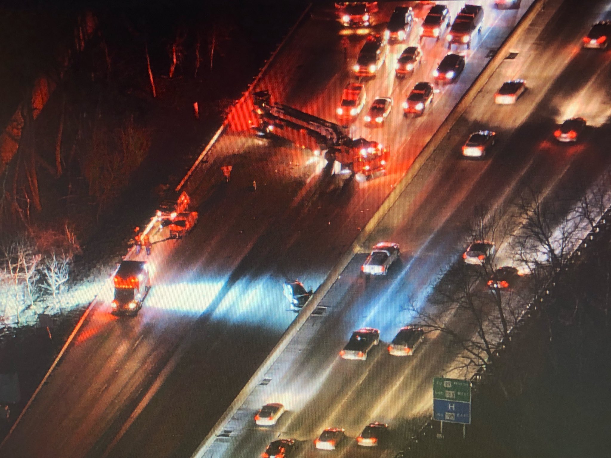 Beltway Traffic 495 - 3n4pobl
