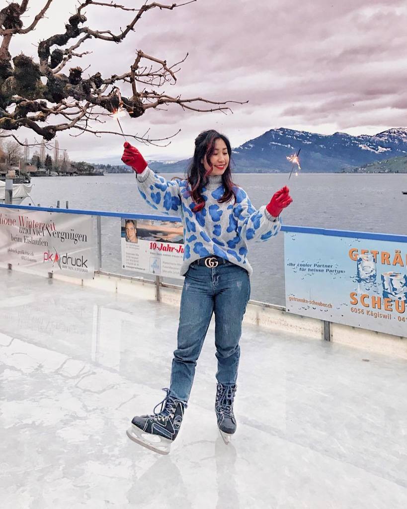 hashtagbylily's tweet photo. Ice-skating with a view π Canβt wait to explore amazing new places this year!!
.
.
#lilygoesswitzerland #hm #mangostyle #gucci #topshop #switzerland #luzern #Hergiswil https://t.co/7GEDHrErYP https://t.co/DjVSt8w3CD