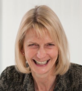UKCyberSummit's tweet photo. ‘Excellent speakers, well chaired &amp; good questions from the floor. I particularly like the combination of expo &amp; symposium as it gives a wide range of experiences over the day’ - #UKCyberSummit speaker Wendy Barnes, OCS Group comments on the event that took place on 16th Nov 17 https://t.co/rra69tsmel