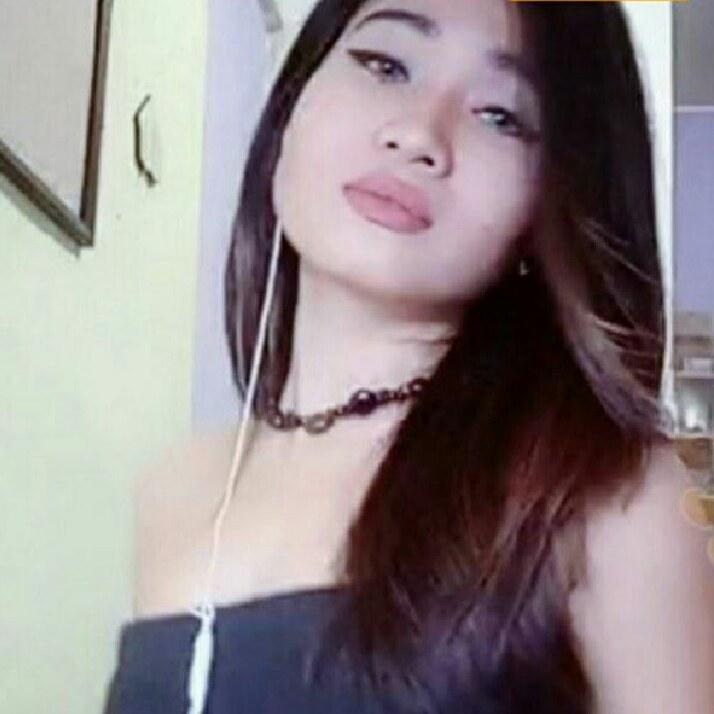 Yuha33713121's tweet photo. OMG! Kamu harus melihat ini. #BIGOLIVE >  .  
https://t.co/iXtMoo9VV4 https://t.co/lzFi5PmPlJ