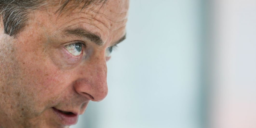 BAM_Wetstraat's tweet photo. Energiepact is de échte clash binnen de regering: N-VA verwijst fijntjes naar teksten regeerakkoord https://t.co/bwfDd5HmVL https://t.co/OcE1j89nDU