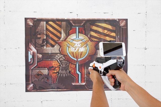 mj_hobby's tweet photo. 【2名様】スマホ連携シューティングゲーム「ARマジックガン」 - マイナビニュースホビー・お年玉プレゼントその22 このツイートをRT＆フォローでプレゼント! 詳細は記事にて! https://t.co/bMiy7AlgL8 https://t.co/5GNgDXna31