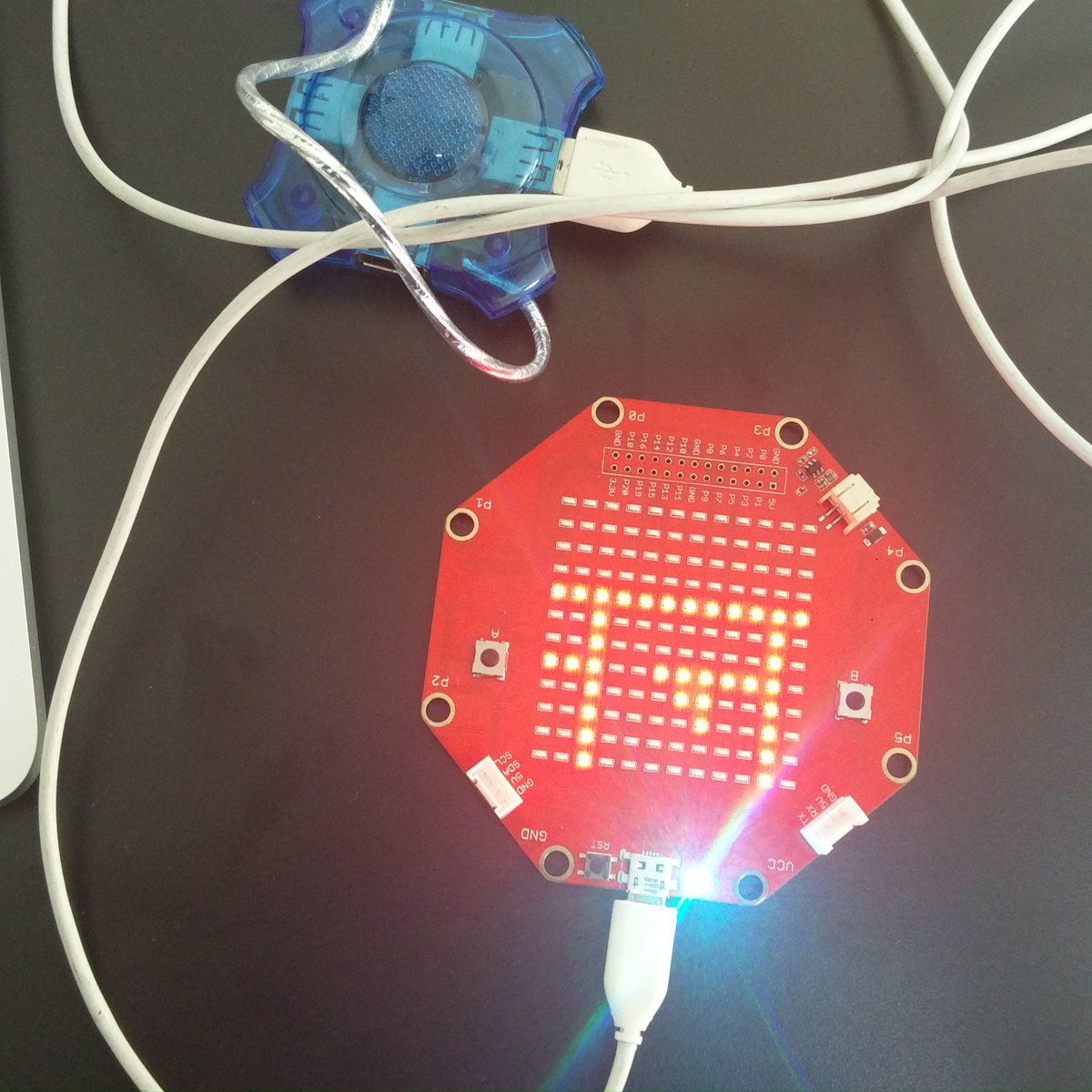 Nisha_Poyarekar's tweet photo. @sceptic_int @RealSexyCyborg @Elecrow1 @sino_bit @dastels @adafruit I am not sure if you see it clearly in the pic, it is the letter 'na' in Devanagari. I have overloaded the write() with wchar_t and used a uint16_t array to store unicode. I will send a detailed post in sometime after I can print a whole word. Yayyy! https://t.co/J0vLE6FOTB