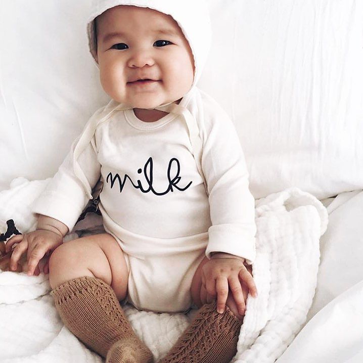 Wishing you all positive vibes this Monday. The back to reality Monday of the year. Mamas you’ve got this 👊🏻 fab pic of <a href="/organiczoo/">OrganicZoo</a> Milk onsie by <a href="/turesa/">turesa</a>. Check out these gorgeous organic new baby essentials online now xxx ift.tt/2D61aTK