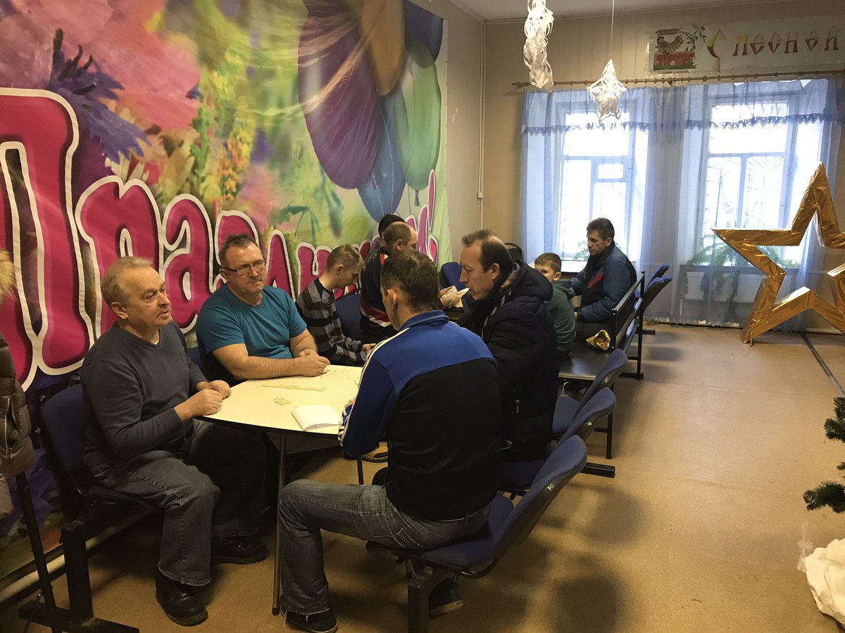 Чтобы не скучать на праздниках, проводим турнир по домино! #Страхово #Дом_культуры