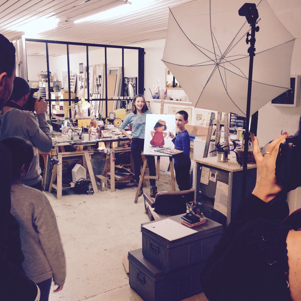 RichardPREAU's tweet photo. C'est dans la boîte ! Bientôt de nouvelles images pour @np_kids la marque #mode #enfants #MadeInFrance #organic #fashion avec @LaPetiteAcademi #labottegardiane L'AteLiées https://t.co/OMZ5B7UtVo