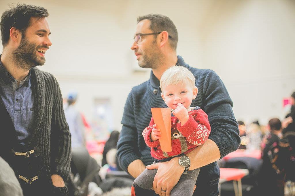 When you know something the others don’t..... #dadlife #pinkbearevents #preschoolerevents #babies #toddlerlife #makingmemoriesiswhatwedo