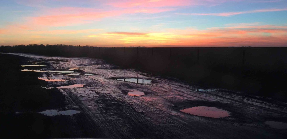 gmt451's tweet image. #o2sphoto  stonehenge after opening hours