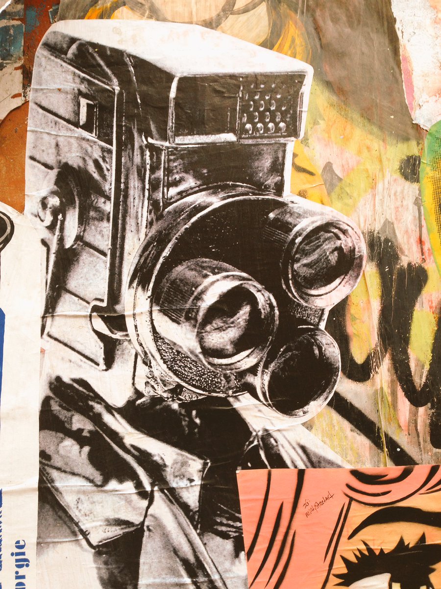 lsdmagazine's tweet image. Artist @codefcuk Signature Figure Head Artwork in London #codefc #streetart LondonStreetArt
