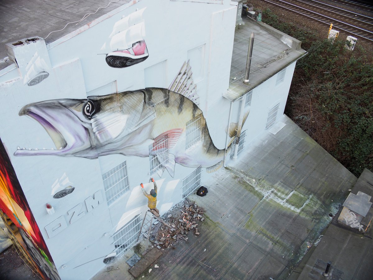 #Loomit work in progress #UpTheWall #OZM #Graffiti #Street #Kunst #Urban #Art #Schanze bit.ly/2CUD9C8