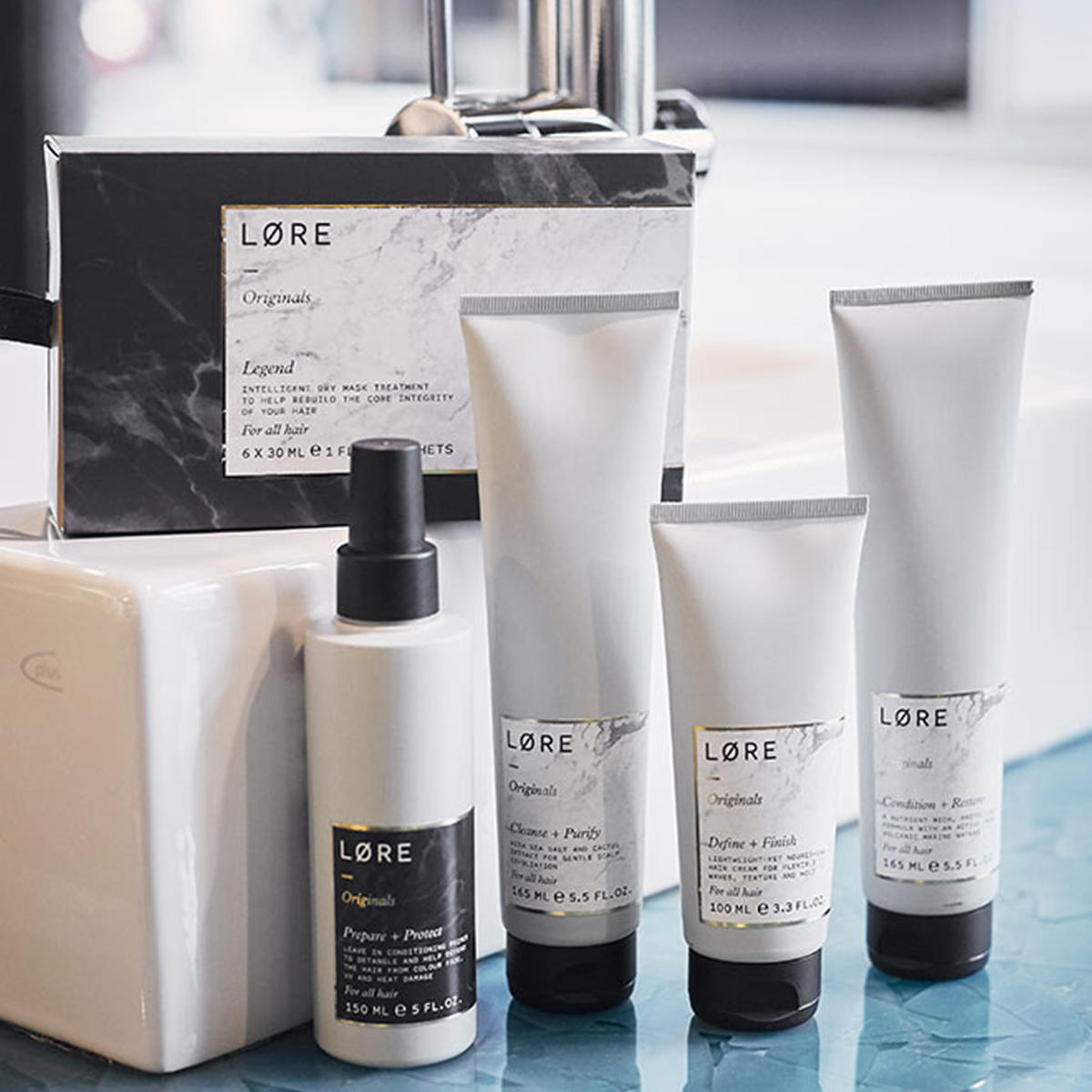 LibertyLondon's tweet photo. 2018 Beauty: The New Must-Haves! Delve into this special curation of timeless must-haves, freshly picked from our Liberty Beauty Hall. Shop now: https://t.co/9MYoJpIUnG https://t.co/uIoO9n2ggW