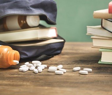 adhealthmag's tweet photo. New IPA research debunks myths on millennials’ medicine habits @The_IPA https://t.co/WuNwE6NjSv https://t.co/bArQdwYHEs