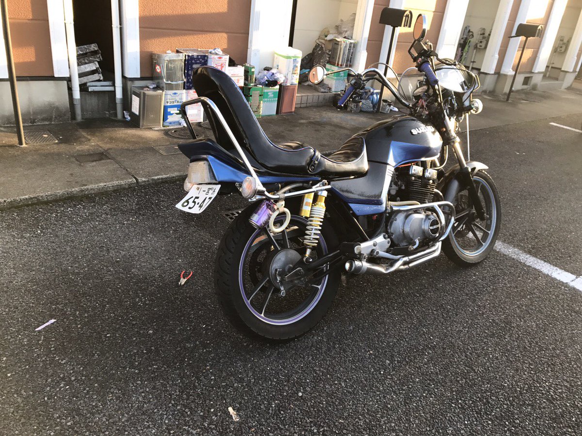 トラスト GSX250L GSX400L アメザリ 大川三段シート
