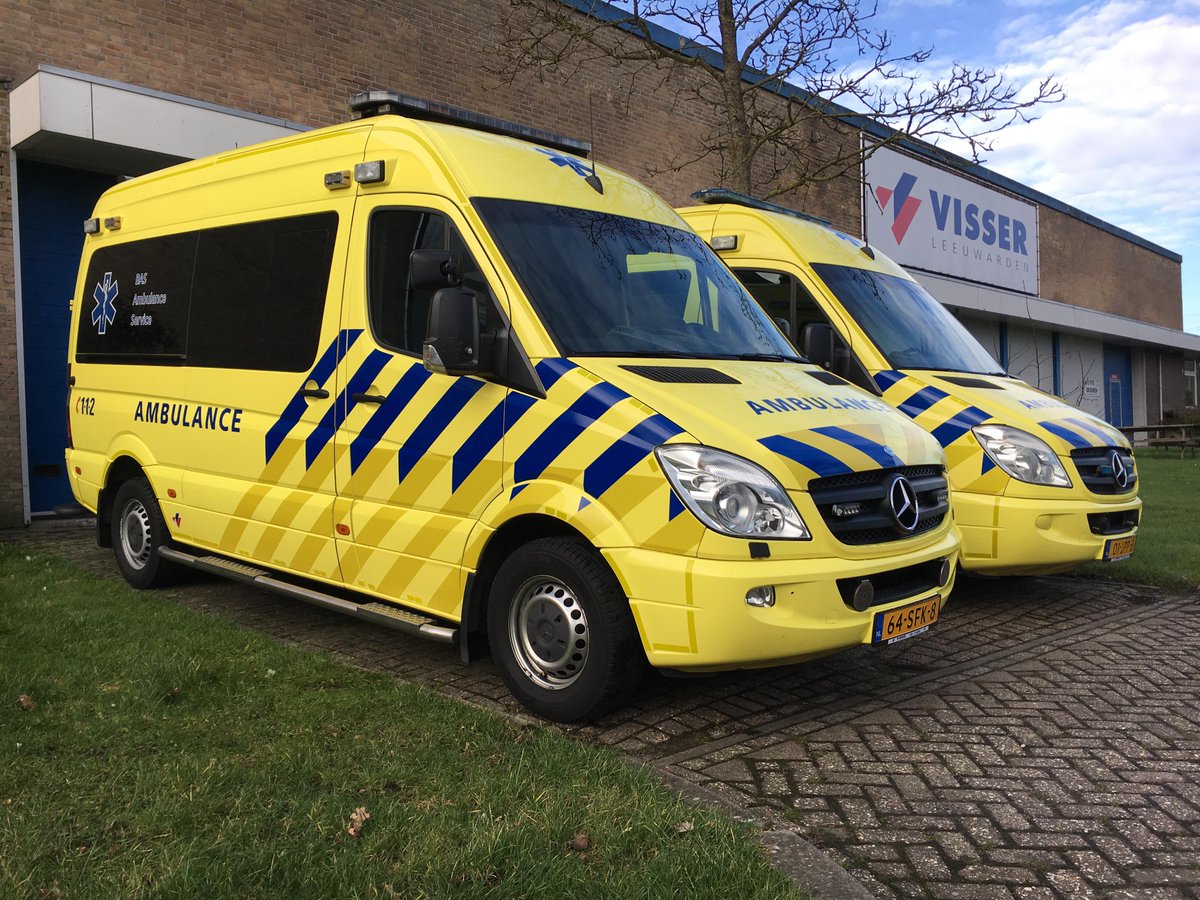 Eind vorige week is het wagenpark van BAS #Ambulance Service uitgebreid met 2 verse ambulances.

In de drukke vakantieperiodes zoals nu met de #wintersport worden ze ingezet voor de repatriëring van personen vanuit het buitenland.
