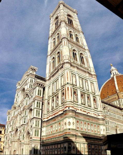museofirenze's tweet photo. L'8 gennaio 1337 moriva #Giotto. Nel giorno del 681esimo anniversario della sua morte, celebriamo il genio fiorentino con una breve storia della sua vita e delle sue opere più celebri, come il #Campanile. Leggi qui: https://t.co/7UatoqhcJs https://t.co/md65Ge7aqN