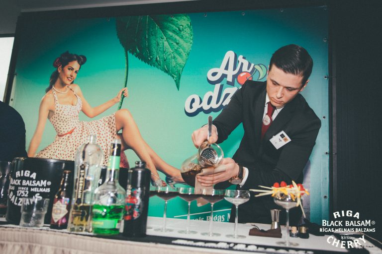 Bartendinglv's tweet photo. Riga Black Balsam Cocktail Challenge 2017 uzvar Alvis Cimža https://t.co/FmU7jrrxw9 https://t.co/ok6SBuJLkS