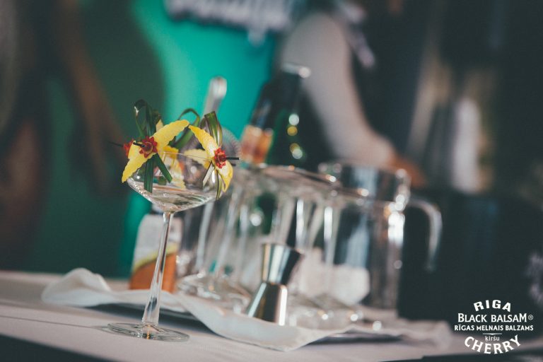Bartendinglv's tweet photo. Riga Black Balsam Cocktail Challenge 2017 uzvar Alvis Cimža https://t.co/FmU7jrrxw9 https://t.co/ok6SBuJLkS
