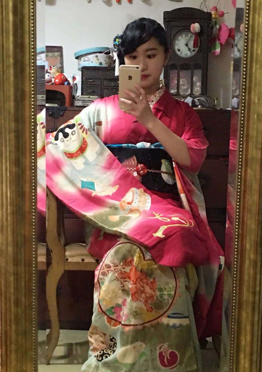 るう アンティーク着物沼 3 池田重子さんのアンティーク着物展へ W 玩具柄の振袖にまたまた出動手描きの玩具柄帯 犬張子お揃 やはりアンティーク着物の方のお犬様には敵わない おはしょりないのでしごき 髪飾りは ユキモノコモノ さん O るう アンティーク着物沼 3 池田重子さんのアンティーク着物展へ W 玩具柄の振袖にまたまた出動手描きの玩具柄帯 犬張子お揃 やはりアンティーク着物の方のお犬様には敵わない おはしょりないのでしごき 髪飾りは ユキモノコモノ さん O