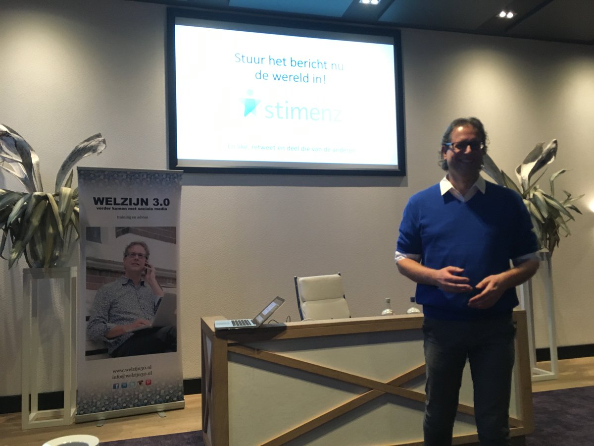 StimenzBeleid's tweet photo. Boeiende workshop social media in welzijn! #welzijn30 #stimenz https://t.co/yM5Paz9mJe